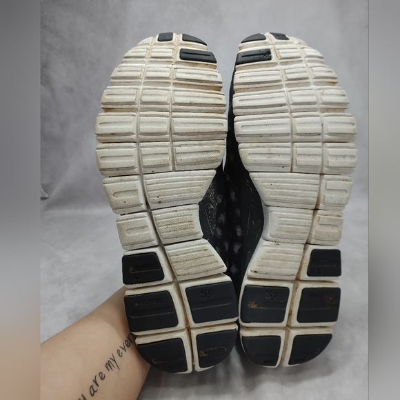 Nike Free 5.0 V4 NS PT Black Spot 695168-003 Women US 12 Running Sneaket - Picture 10 of 11